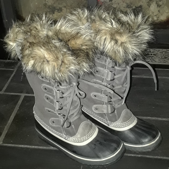 Women's SOREL "Joan of Artic" Boots - Picture 4 of 5